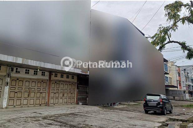 Ruko Gandeng Jalan Gatot Subroto Lokasi Strategis