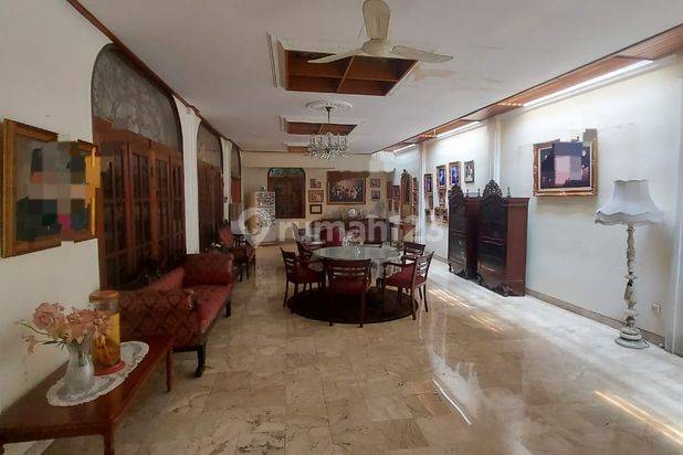 Rumah Bagus di Kebayoran Baru