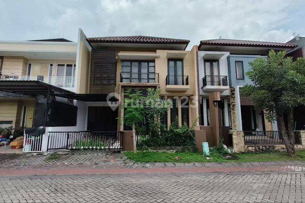 Rumah 2 Lantai Unfurnished SHM Kertajaya Indah Surabaya