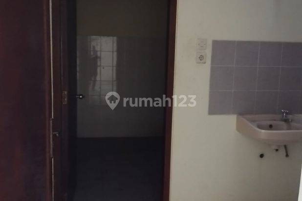 Rumah Tengah Kota Murah Raya Arjuno Surabaya Ric.a018