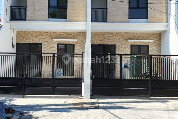 Rumah di Nirwana Eksekutif, Surabaya Murah Siap Huni Sam.a589