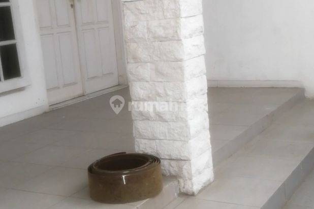 Rumah Baru Renofasi dlm Komplek Elit dekat Mall PIM 1