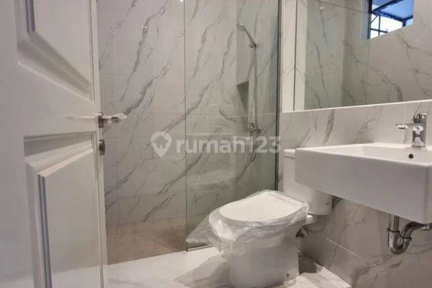 DIJUAL RUMAH MEWAH ARAYA2