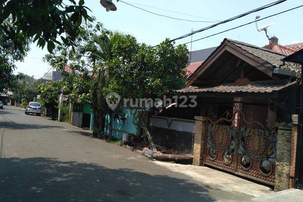 Disewakan Rumah di Harapan Indah1, Bekasi