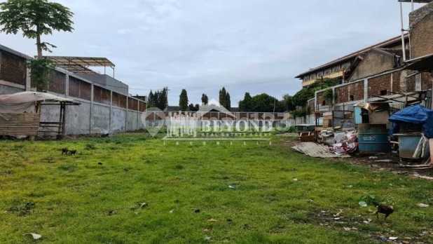 Tanah Luas Dan Lebar 2000m2 di Cipedes,bandung