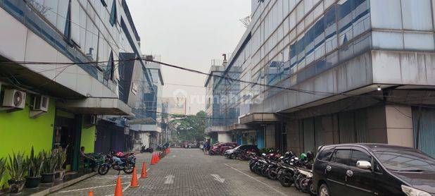 Ruko Gandeng 4 Lantai Untuk Hotel Lepas Cepat Pusat Kota Bekasi