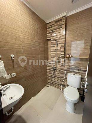 Rumah di Jingganagara kota baru parahyangan SHM Baru hadap Utara