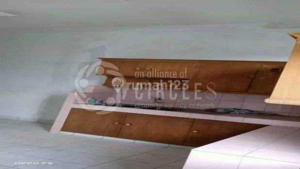 Mantap Ruko Keren Siap Pakai di Rajawali 