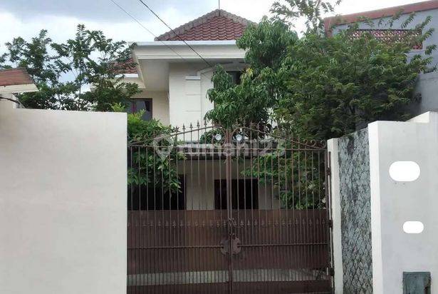 Rumah Pinggir Jalan Raya, Tinggal Jalan Kaki Ke Binus,