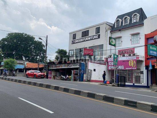 2 Bangunan Ruko dan Kosan Pinggir Jalan Raya Bogor Harga Turun