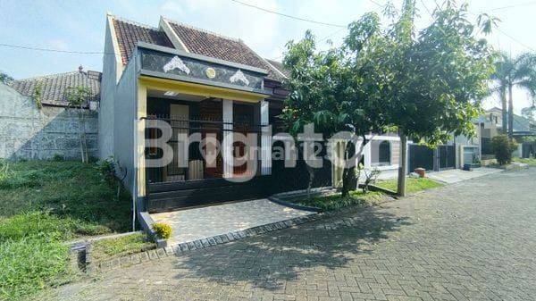 Rumah di Pondok Blimbing Indah ex Homestay dijual atau disewakan 