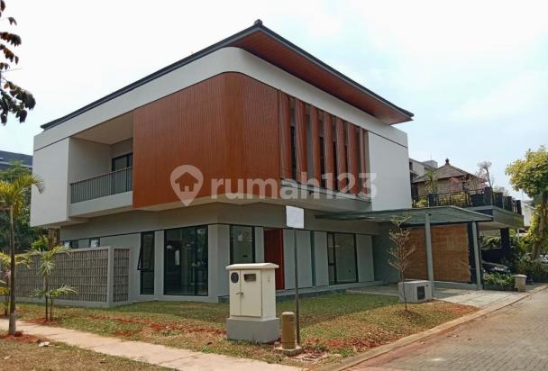 Foresta Listing Sonya