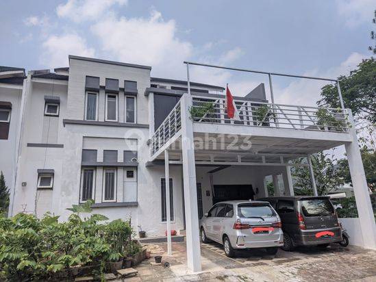 Dijual Rumah di The Green