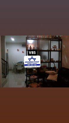 Jual rumah green lake city semi furnished