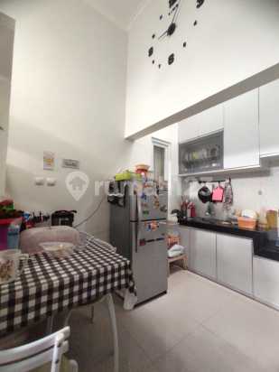 DIJUAL RUMAH CANTIK MURAH SEKALI SIAP HUNI DI KOMPLEK KIARA INDAH CIPAGERAN
