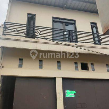 Ruko di Jalan Babakan Surabaya Kiaracondong