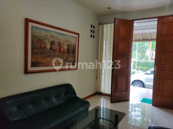 Dijual Cepat Rumah dekat PVJ Bandung! Harga Nego Abis!!