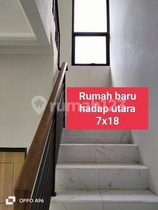 Hot price!! Rumah Baru di Anigre 2 Lantai Utara