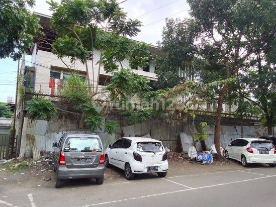 Kantor murah di jalan ciliwilung