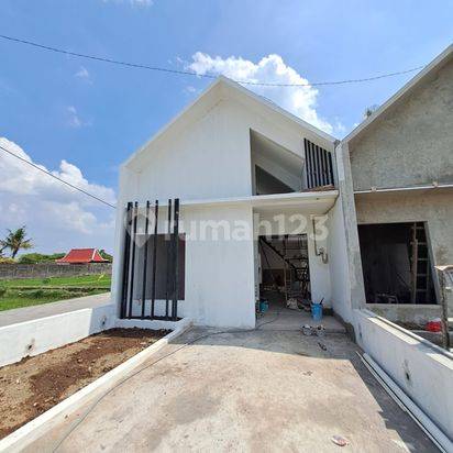 Rumah Baru Style Scandinavian Dalam Perum Dekat Rs Pku Gamping