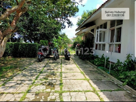 PAVILIUN CANTIK NUANSA TEMPO DULU. Sayap Dago udara sejuk Asri.
