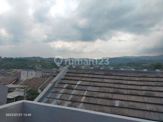 Komplek Giri mekar indah 2 Lt siap huni,jarang ada,cantik minimalis Full view Bandung