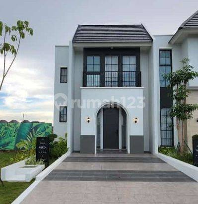 Rumah Cantik 2 Lantai di Citraland Tallasa City 