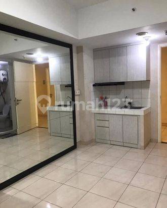 Dijual cepat 2kt Furnish Apartemen The Springlake Summarecon Bekasi 