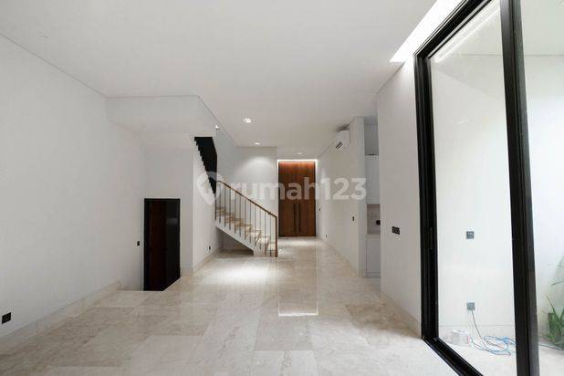 For Sale Brand New House With 5 Bedrooms Inside Compound In Kemang
