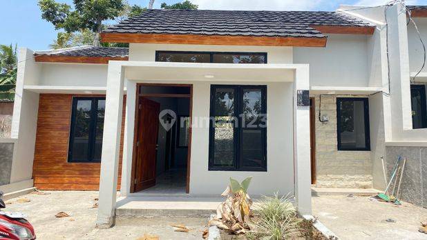Rumah Cantik 5 Menit UMY KASIHAN