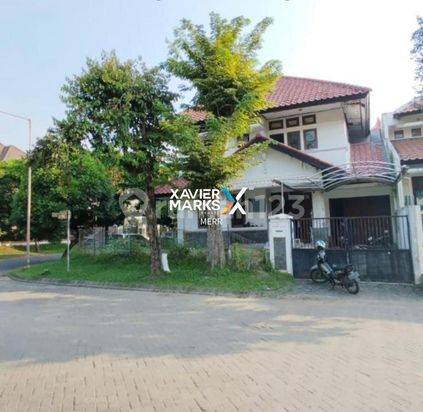 Dijual Cepat Rumah Hitung Tanah Di Kawasan Elit Surabaya Barat Graha Family