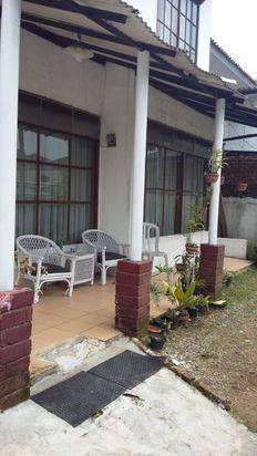 Rumah di Jl. Pesantren Dkt Komplek Pptm