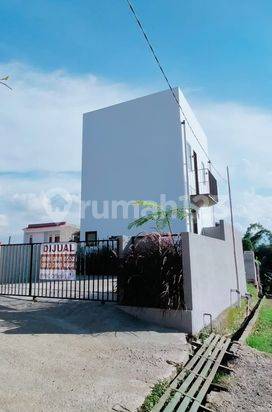 Rumah Baru Cisasawi Cihanjuang