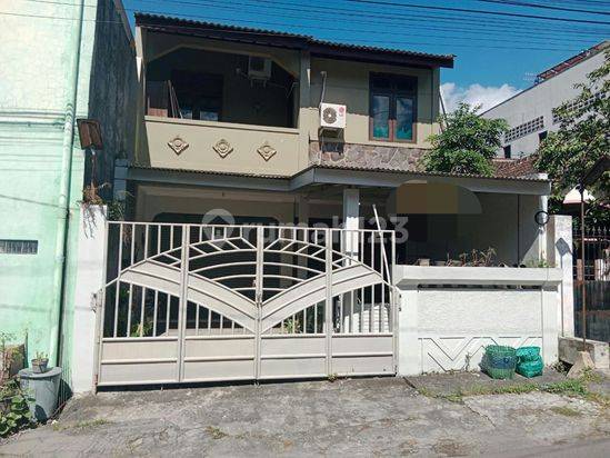 Rumah Bagus Strategis Banjarsari Solo