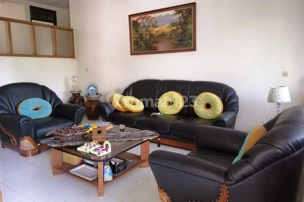 Rumah dijual di Sukahaji Bagus siap huni dam terawat ada taman depan belakang