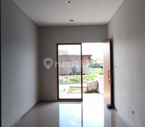 Dijual Rumah di Budi luhur HGB Baru Selatan