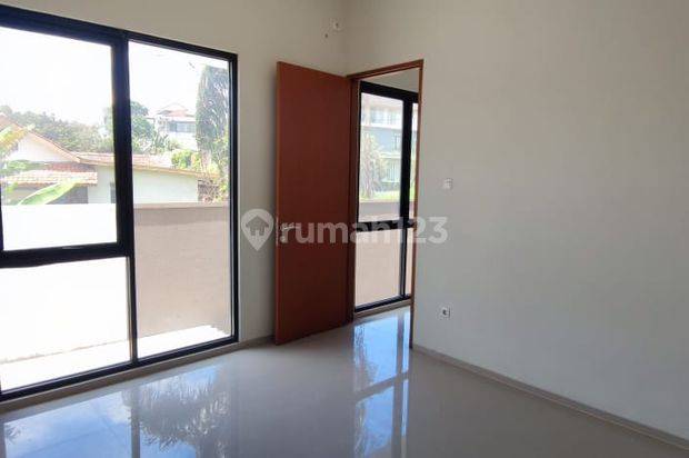 Dijual Rumah di Budi luhur HGB Baru Selatan