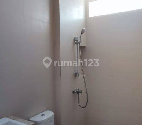 Dijual Rumah di Budi luhur HGB Baru Selatan