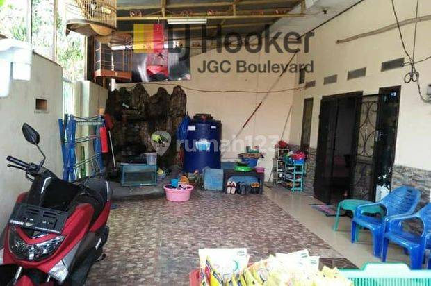 Rumah Sudah Renovasi Unfurnished SHM di Perumahan Mutiara Gading City , Bekasi