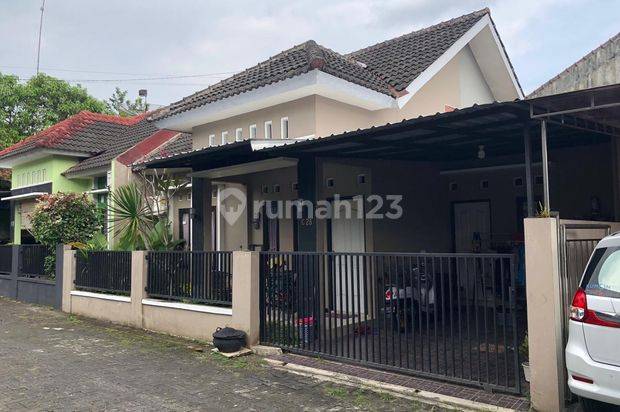 Rumah Di Jalan Jeruk Magelang Kota Dekat Untid One Gate Sistem