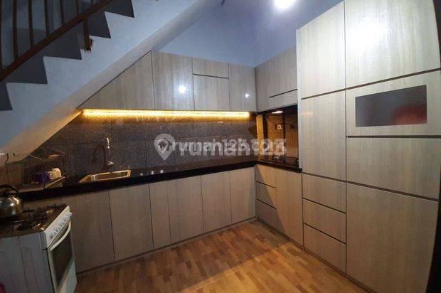 Rumah Poris Indah, 2 Lantai, 4 X 15 M2 , Furnish, 1,250m, Poris