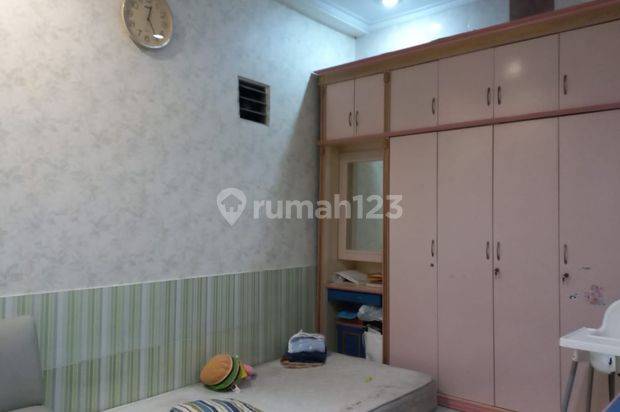 Rumah siap huni banjar wijaya 2 lantai shm