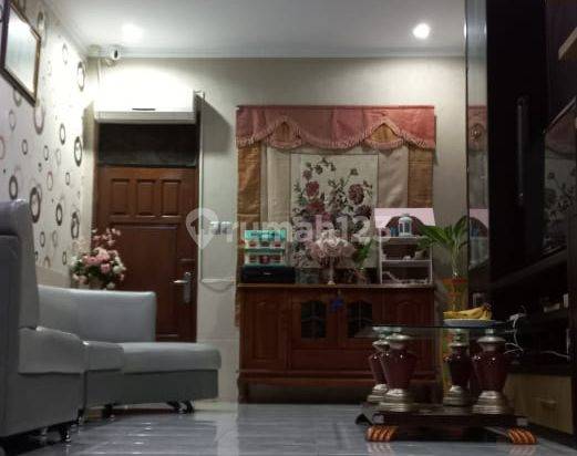 Rumah siap huni banjar wijaya 2 lantai shm