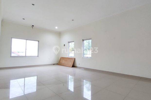 Rumah bangunan baru di Perumahan p&k 2 Lantai SHM