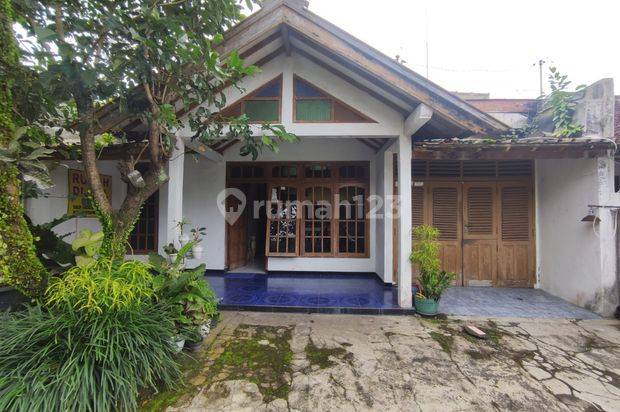 Dijual Murah Rumah Tanah Luas di Kota Mgelang Dekat Univ Tidar
