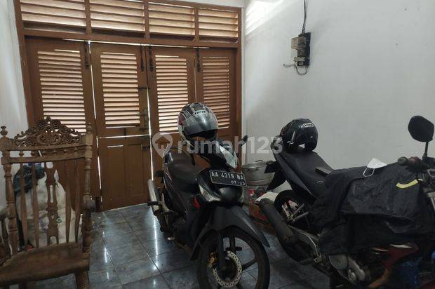 Dijual Murah Rumah Tanah Luas di Kota Mgelang Dekat Univ Tidar