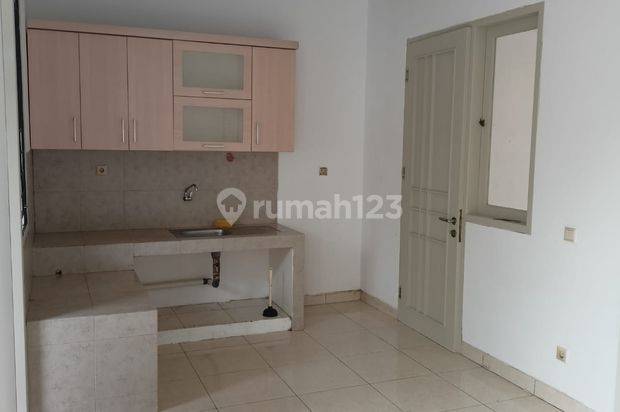 RUMAH SIAP HUNI DI CLUSTER PREMIUM BSD CITY DEKAT AKSES TOL