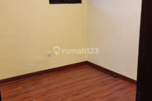 RUMAH CLUSTER SIAP HUNI DEKAT MALL DAN AKSES TOL