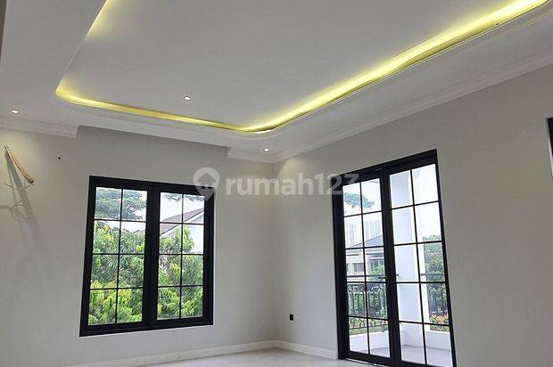 RUMAH FULL CLUSTER  MEWAH DI SCBD BSD CITY, SIAP HUNI, ASRI ,DEKAT AKSES TOL