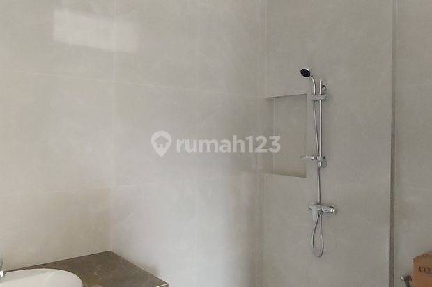 Rumah Baru Cluster Modern Siap Huni Di Budi Luhur Sayap Setraduta
